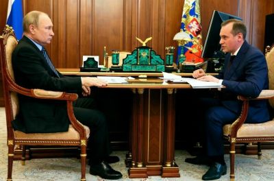 Владимир Путин и Артем Здунов. Фото: kremlin.ru.