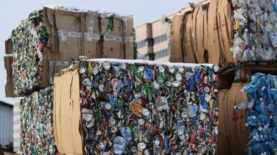 Всего в стране образуется 28400 тонн отходов алюминиевой тары.