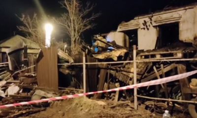 О падении военного самолета Су-30 на двухэтажный жилой дом в Иркутске стало известно 23 октября.