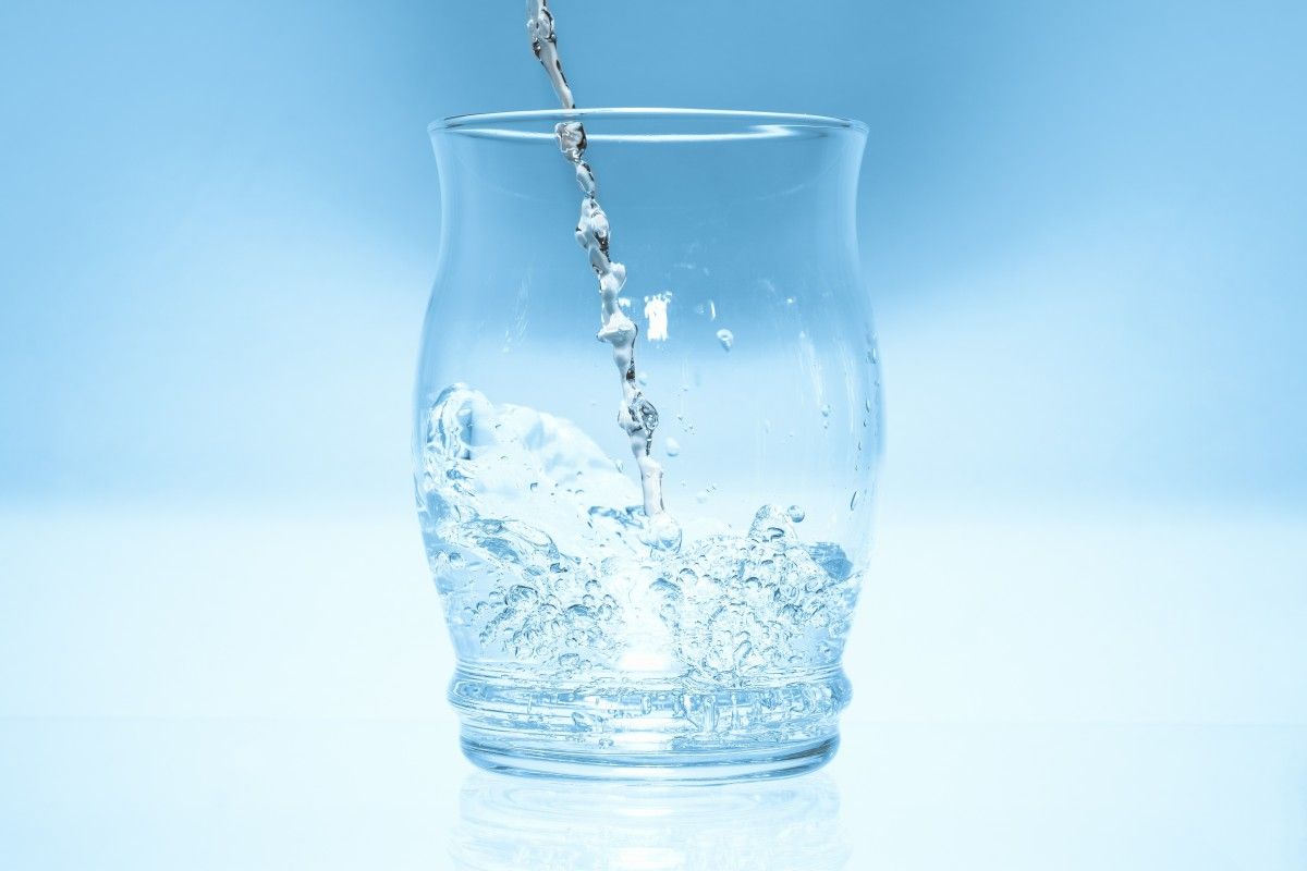 Цифровая маркировка упакованной воды введена в России с 2021 года.