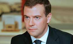 Дмитрий Медведев высказывается о необходимости совершенствования экологического законодательства. Фото: РИА Новости