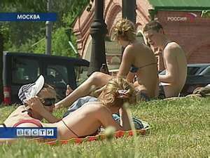 Середина лета в европейской части России будет жаркой и мокрой. Фото: Вести.Ru