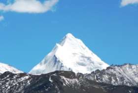Эверест – самая смертоносная гора для альпинистов. Фото: АМИ-ТАСС