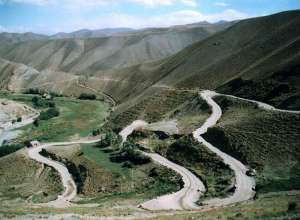 Перевал Шибар на границе провинций Парван и Бамиан. Фото: http://ftad.ru