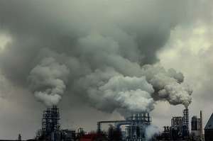 Опасные выбросы. Фото: Greenpeace