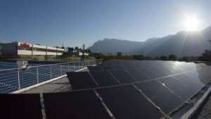 В США построена солнечная электростанция в форме двух башен. Фото: РИА Новости
