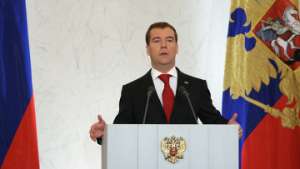 Медведев предлагает обсудить сокращение количества часовых поясов в РФ. Фото: РИА Новости