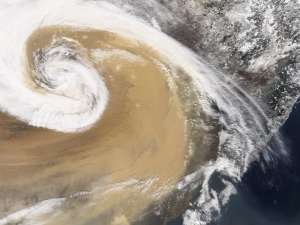 Песчаная буря. Вид из космоса. Архив: http://snegopad.net