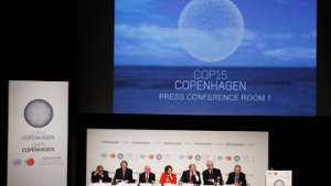 Участники переговоров в Копенгагене приняли климатическое соглашение. Фото: РИА Новости