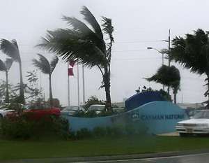 Тропический ураган. Фото: http://www.epochtimes.ru