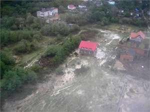Наводнение и оползни в Краснодарском крае. Фото: http://gzt.ru