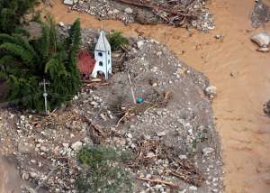 Наводнения и оползни в Бразилии. Фото: http://whassup.ru