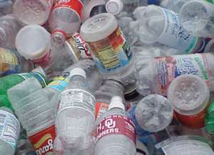 Пластиковые бутылки. Фото: http://galyab.ru