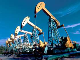 Добыча нефти. Фото: http://topneftegaz.ru