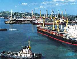 Экологическая инспекция приостановила работу Керченского порта. Фото: &quot;Новый Регион&quot;