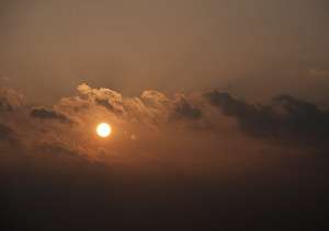 Вулканическое небо 2010-го (фото sanderville).