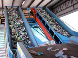 Переработка мусора. Фото с сайта http://lenta.ru