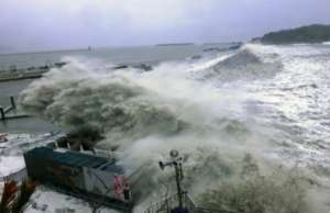 Тайфун в Японии. Фото: http://fi.ill.in.ua/