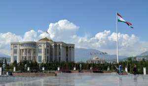 В Таджикистане установилась аномальная жара. Фото: «Голос России»