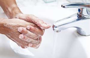 Мытье рук. Фото: http://www.women-today.ru/