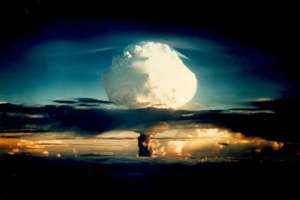 Испытание термоядерной бомбы Ivy Mike в 1952 году. Фото: Национальная администрация по ядерной безопасности США