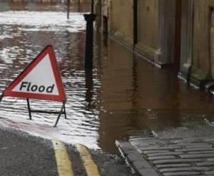 Британцев предупредили об угрозе новых наводнений