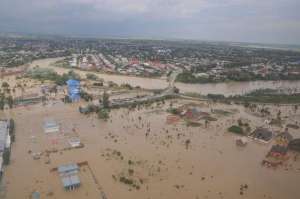 Последствия наводнений. Фото: http://www.webpark.ru/
