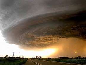 Торнадо. Фото: http://xpress.sumy.ua