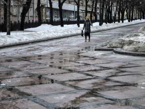 Новый температурный рекорд установлен в Москве, воздух утром в воскресенье прогрелся до +2,9 градуса. Фото: newsru.com