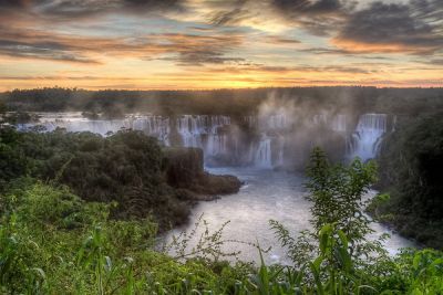 Неудивительно, что водопады Игуасу объявили одним из семи победителей в конкурсе на Семь новых чудес природы.
