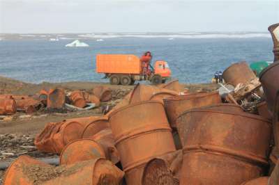 На 2018 год финансирование подобных мероприятий в Арктике не запланировано.