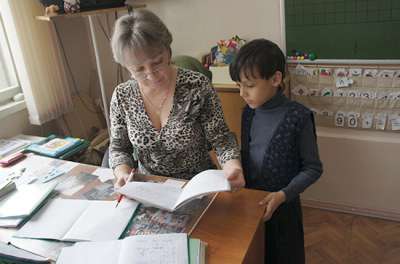 Законодатели обсуждают подходы по внедрению эковоспитания в образовательный процесс. Фото: ПГ / Геннадий Михеев