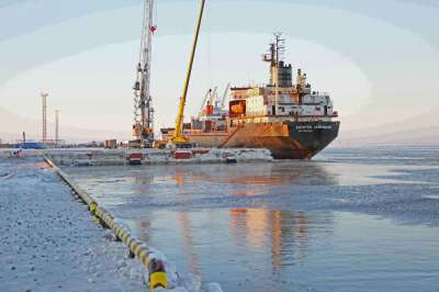 Порт Сабетта обеспечивает круглогодичную навигацию по Северному морскому пути. Фото: Татьяна Андреева/РГ