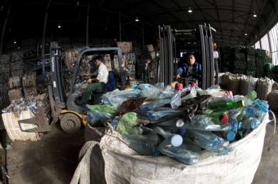 В России переработка пластика только начинает развиваться. Фото: Илья Питалев/РИА Новости