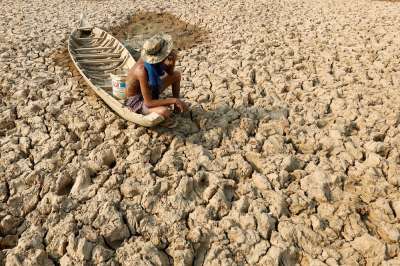 Ученые предупреждают: если не принять срочные меры, землянам грозит общемировая жажда. Фото: REUTERS