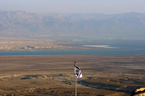 Фотофакт: Мертвое море исчезает