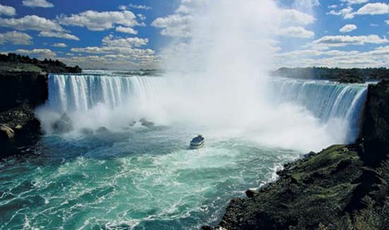 Девять самых удивительных водопадов мира