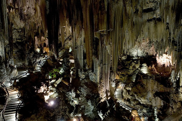 Двадцать завораживающих фотографий пещер