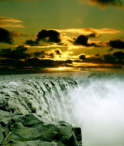 Деттифосс - cамый мощный водопад Европы