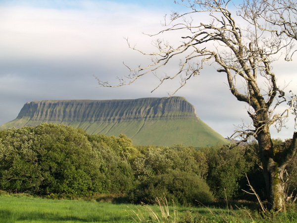 Фотофакт: Бен-Балбен - удивительно живописная гора в Ирландии