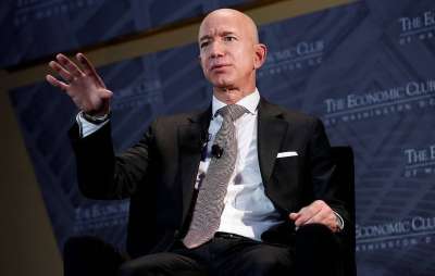 Глава компании Amazon Джефф Безос. Фото: REUTERS/Joshua Roberts