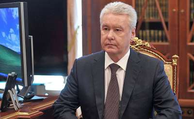 Мэр столицы Сергей Собянин заявил, что ограничительные меры не будут сняты до появления вакцины. 