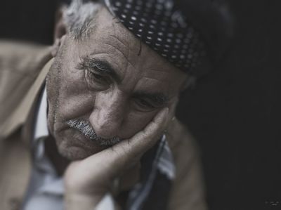 Социологи рассказали, почему люди, не достигнув 50 лет, становятся уязвимыми. Иллюстрация: pixabay.com