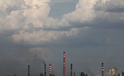 Насколько эффективно власти расходуют деньги на экологические программы. Фото: Андрей Гордеев / Ведомости / ТАСС 