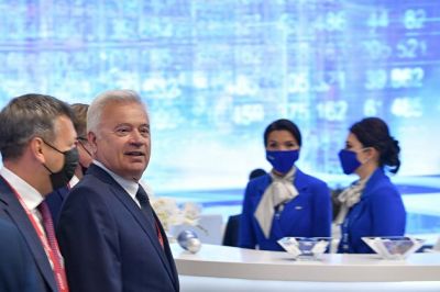 Второй день работы ПМЭФ-2021. Фото: РИА Новости / Евгений Биятов