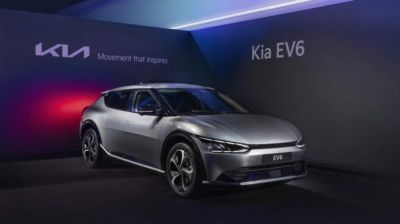Электромобиль EV6 — первый в истории Kia автомобиль на аккумуляторных батареях.