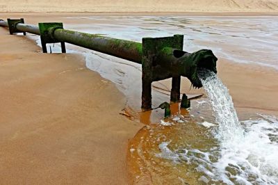 Отдых на пляже больше не будет казаться таким уж приятным времяпрепровождением. Иллюстрация: pixabay.com