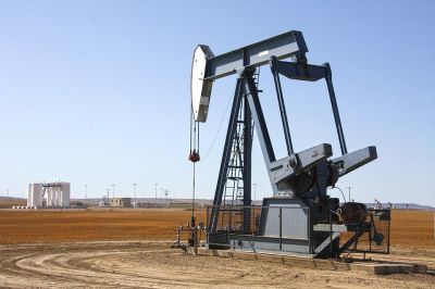 Байден стремится ограничить добычу нефти на федеральных землях для сокращения негативного влияния на окружающую среду.