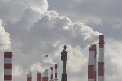 Формируется новый вектор развития общества - переход к экономике с низким уровнем выбросов парниковых газов. Фото: Александр Корольков.