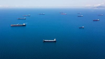 Нефтяные танкеры. Архивное фото РИА Новости / Виталий Тимкив.